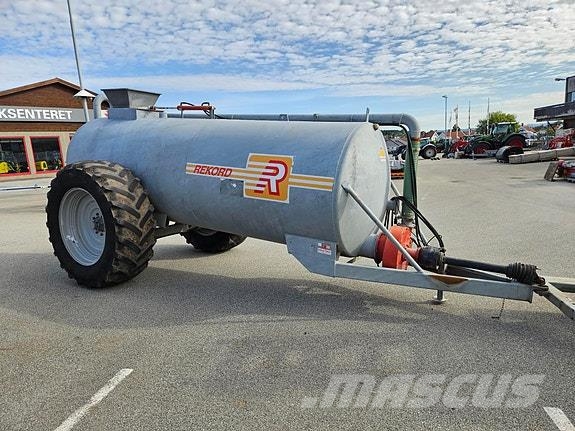 Rekord 8500 Liter Разбрасыватели минеральных удобрений