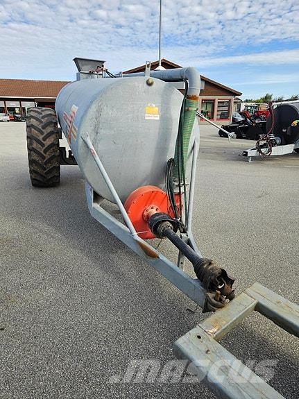 Rekord 8500 Liter Разбрасыватели минеральных удобрений