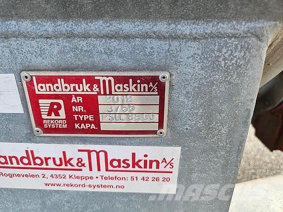 Rekord 8500 Liter Разбрасыватели минеральных удобрений