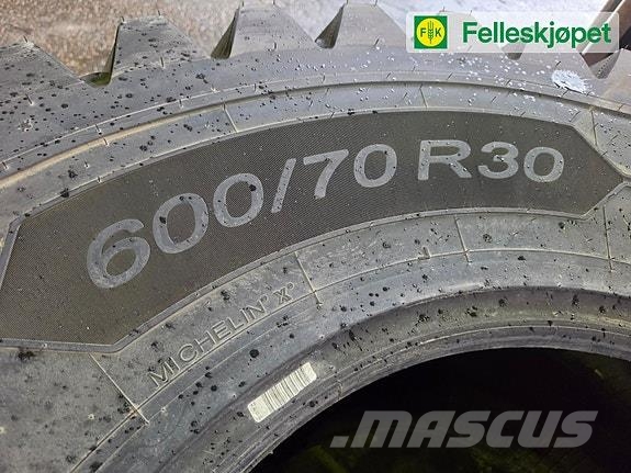 Roadbib 600/70 30 Traktorer
