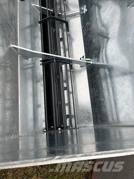 Sami SLH-2300 Overige wegenonderhoudsmachines