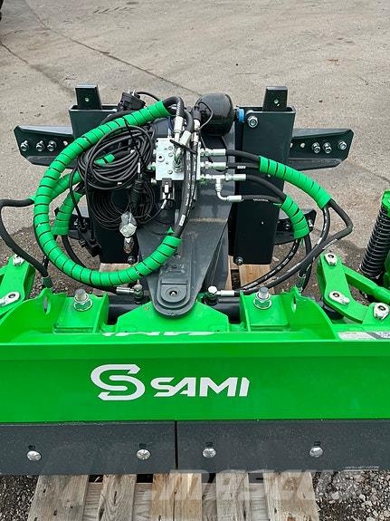 Sami UL-3000 Schneeschilde und -pflüge