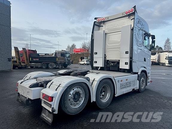 Scania 660 S 6x2 trekkvogn وحدات الجر
