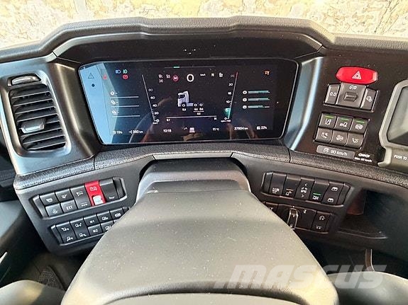 Scania 660R forberedt for hydraulikk og ADR Truck Tractor Units