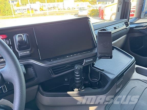 Scania G460B6X2*2NB Çekiciler
