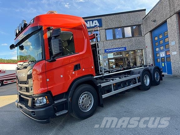 Scania G460B6X2*2NB Çekiciler