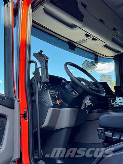 Scania G460B6X2*2NB Çekiciler