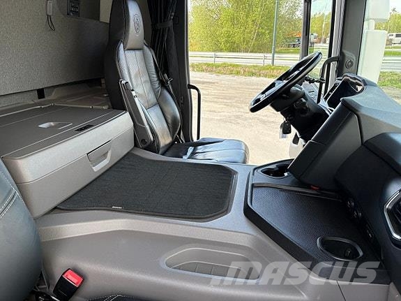 Scania P23 elektrisk med Joab krokløfter Camiones desmontables