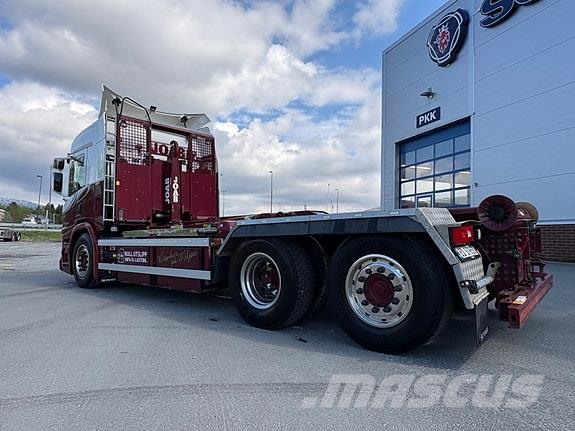 Scania P23 elektrisk med Joab krokløfter Camiones desmontables