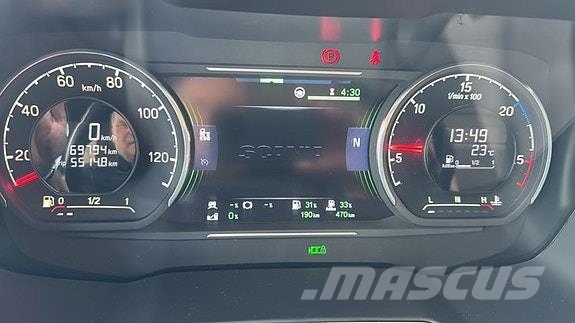Scania R 560 B8X4HZ Camiones bañeras basculantes o volquetes