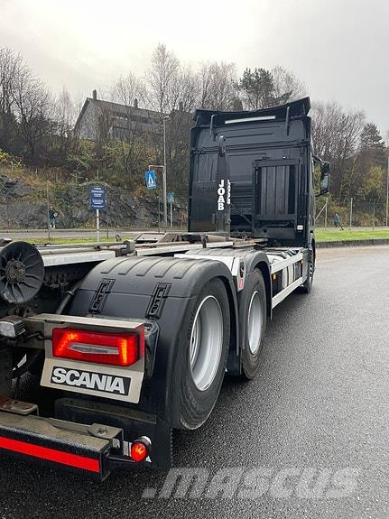 Scania R 590 B6X2NB MED JOAB L21 KROKPÅBYGG Absetzkipper