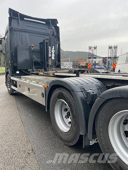 Scania R 590 B6X2NB MED JOAB L21 KROKPÅBYGG Absetzkipper