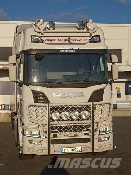 Scania R530A6X2NB Sadulveokid