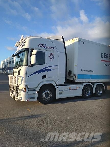 Scania R530A6X2NB Sadulveokid