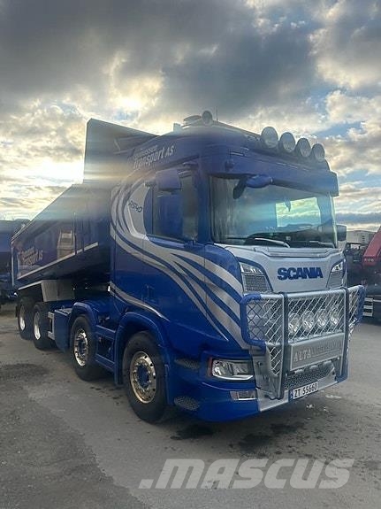 Scania R540 8X4 Helluft fjæring Savivarčių priekabų vilkikai