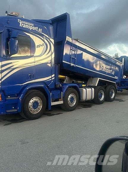 Scania R540 8X4 Helluft fjæring Savivarčių priekabų vilkikai