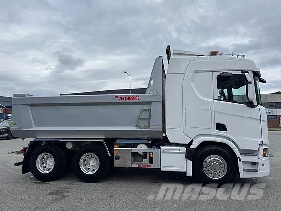 Scania R560 6X4 Zetterbergs påbygg. Helluft, løftetandem. Camiones bañeras basculantes o volquetes