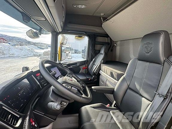 Scania R560 8X4 tippbil 120 cm kassesider Bañeras basculantes usadas
