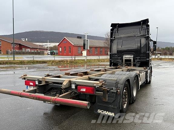 Scania R580B6x2NB containerbil med henger Containerbil