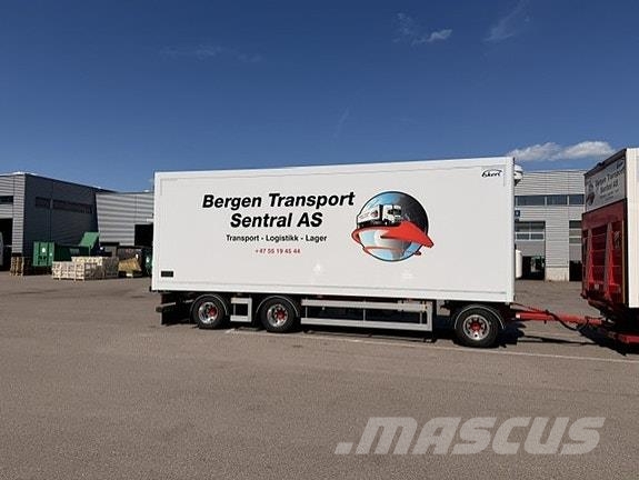 Scania R660 6x2 Camiones con caja de remolque