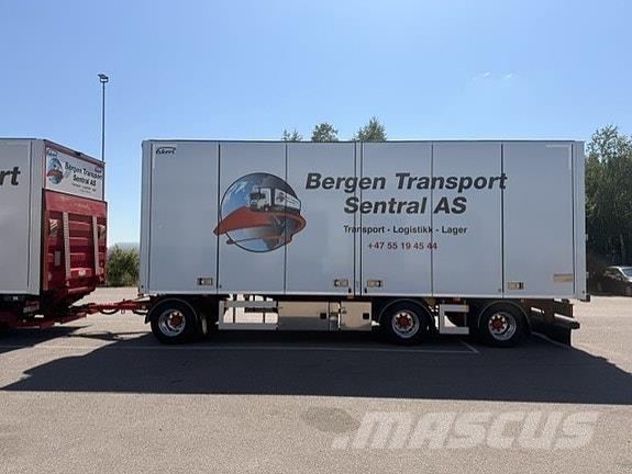 Scania R660 6x2 Camiones con caja de remolque