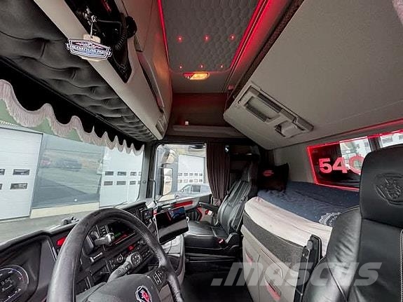 Scania S 540 6X2 وحدات الجر