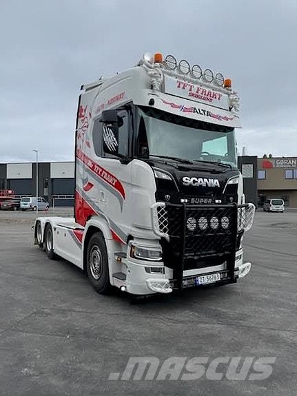 Scania S 540 6X2 وحدات الجر
