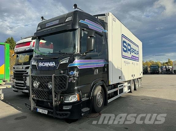 Scania S660 6X4NB Van Body Trucks