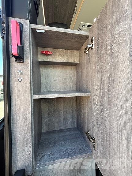 Scania Unik Scania Campingbuss | Fabrikkbygget | Registre Turbuss