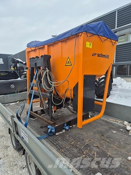 Schmidt Traxsos S15 Cita ceļu uzturēšanas un sniega novākšanas tehnika