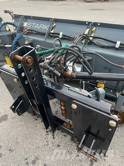 Stark UA 4200 U-Plog Снігоочищувальні ножі та плуги