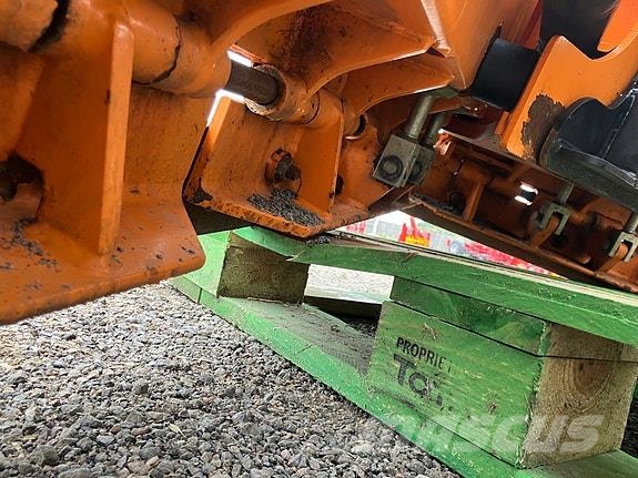 Tellefsdal V90-3700 P Schneeschilde und -pflüge