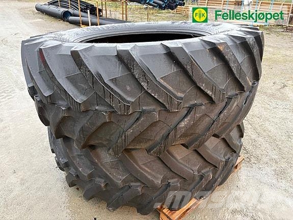 TM 800 650/65R42 拖拉机/农用车