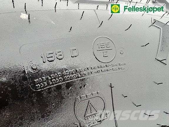 TM 900 600/70R30 拖拉机/农用车