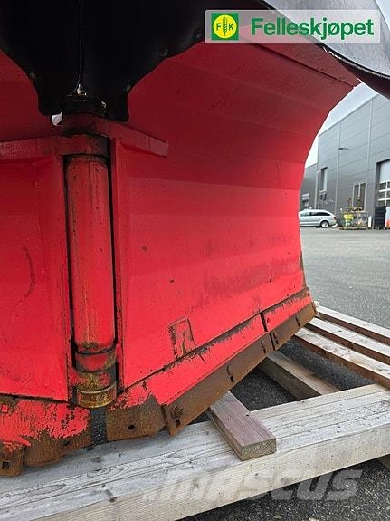Tokvam VT 320 その他道路と除雪の機械