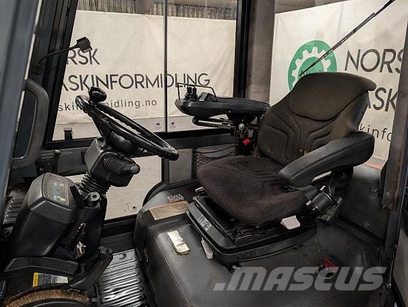 Toyota 62-7FDF30 #God brukstruck معدات البناء - غير ذلك