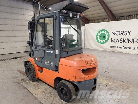 Toyota 62-7FDF30 #God brukstruck معدات البناء - غير ذلك