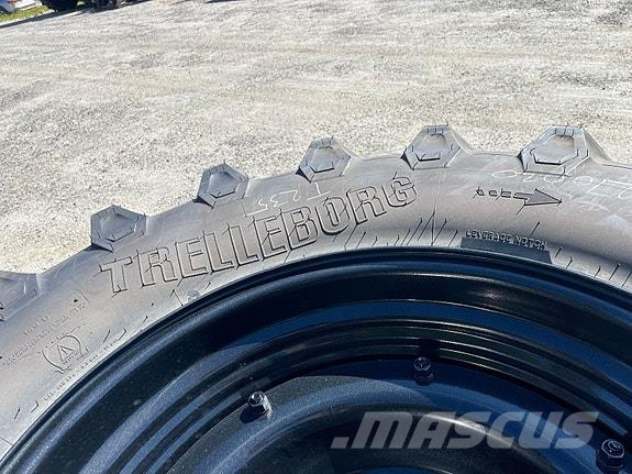 Trelleborg Hjul kompl svarte felger TM800 540/65-30-650/65-42 タイヤ、ホイル、リム