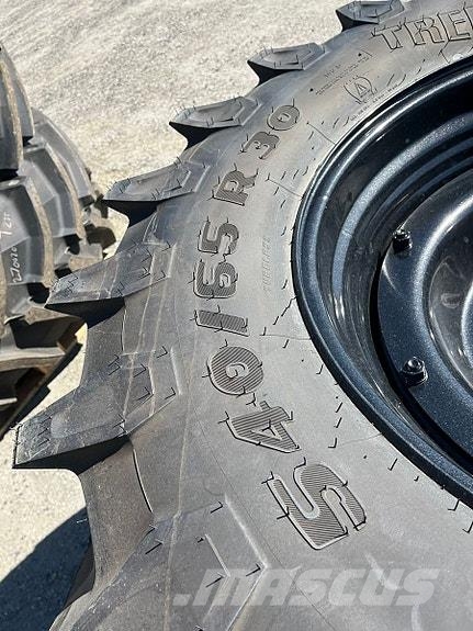 Trelleborg Hjul kompl svarte felger TM800 540/65-30-650/65-42 タイヤ、ホイル、リム