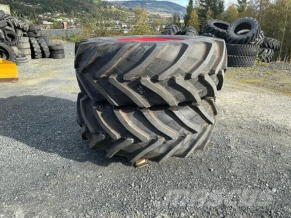 Trelleborg TM 3000. 650/75-32 Otros equipos para carreteras y quitanieves