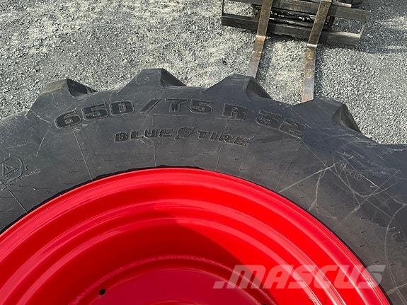 Trelleborg TM 3000. 650/75-32 Otros equipos para carreteras y quitanieves