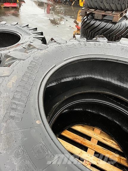 Trelleborg TM1000 Dekksett ماكينات زراعية - غير ذلك