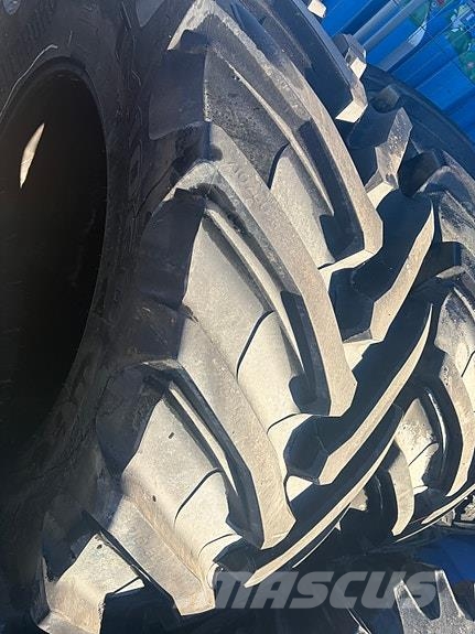 Trelleborg TM1060 VF 710/60-38-VF600/60-28 Traktorer