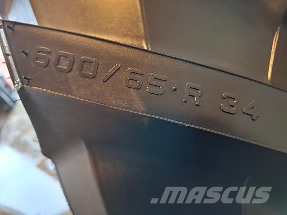 Trelleborg TM800 타이어, 휠 및 림