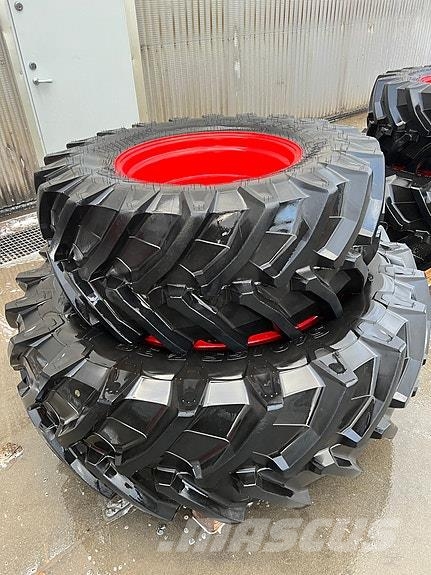 Trelleborg TM800 Neumáticos, ruedas y llantas
