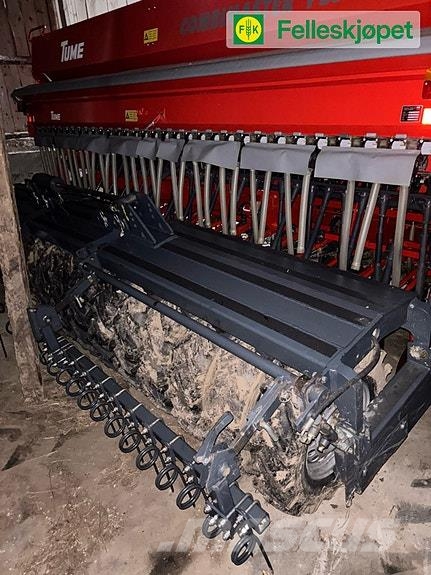 Tume Combimaster Pluss 4m Manure spreaders