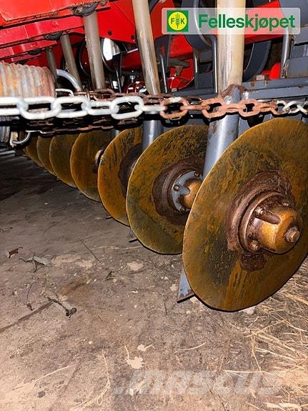 Tume Combimaster Pluss 4m Manure spreaders