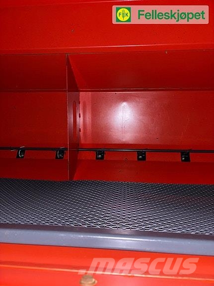 Tume Combimaster Pluss 4m Manure spreaders