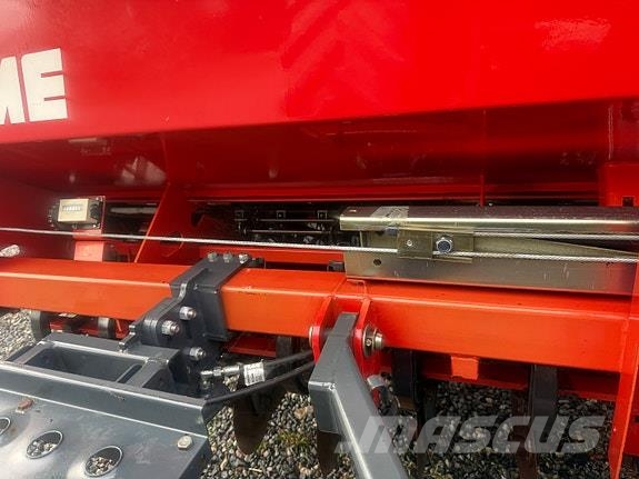 Tume HKL 3000 JC Rasturači đubriva