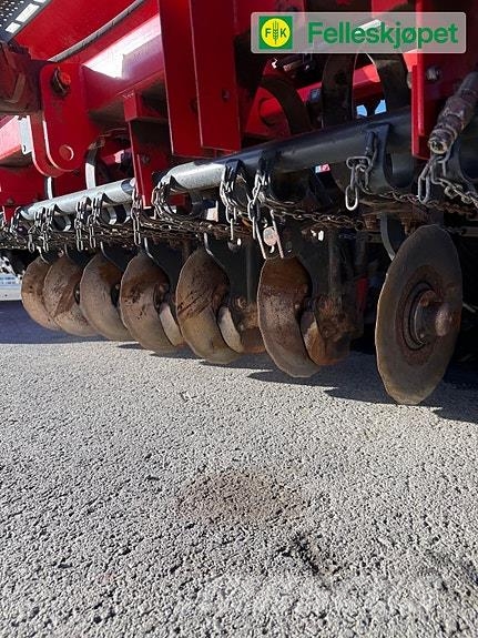 Tume HKL 3000 JC+ Mineralinių trąšų barstytuvai